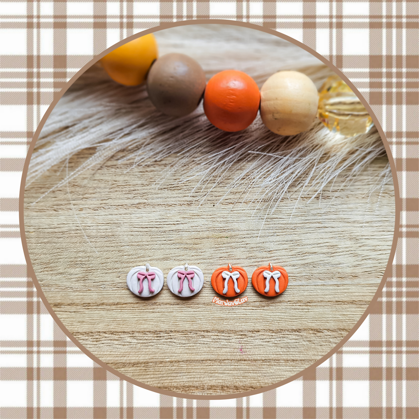 Girly Pumpkin Studs