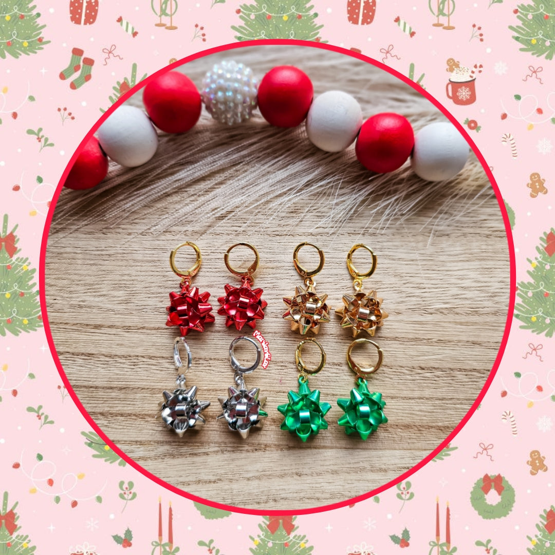 Christmas Bow Huggies