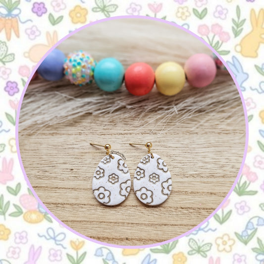 Neutral Boho Egg